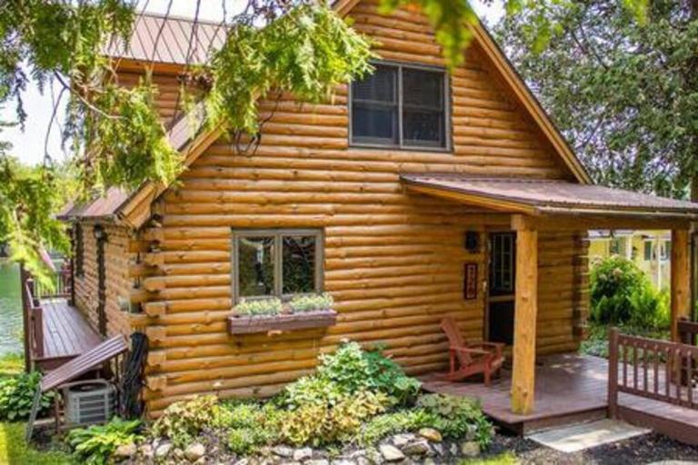 Colgate Cabin #6 - B&B Hamilton