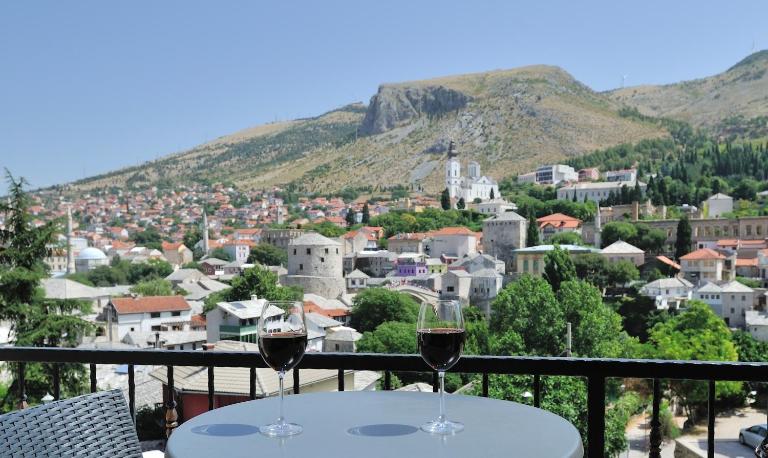 Captain's Luxury Apartments - B&B Mostar