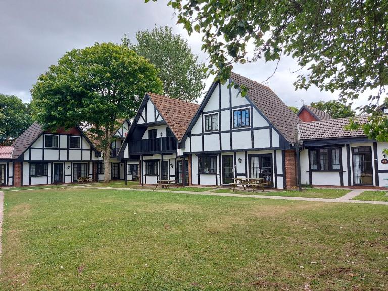 3.9. Tudor Court - Bed and Breakfast Hayle