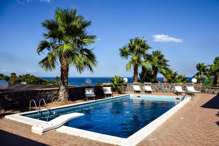Incantevole appartamento sul mare - B&B Acireale