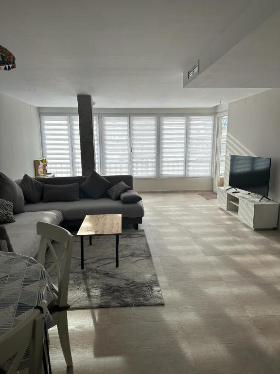 Acogedor Bungalow - Club del Mar - B&B Alicante