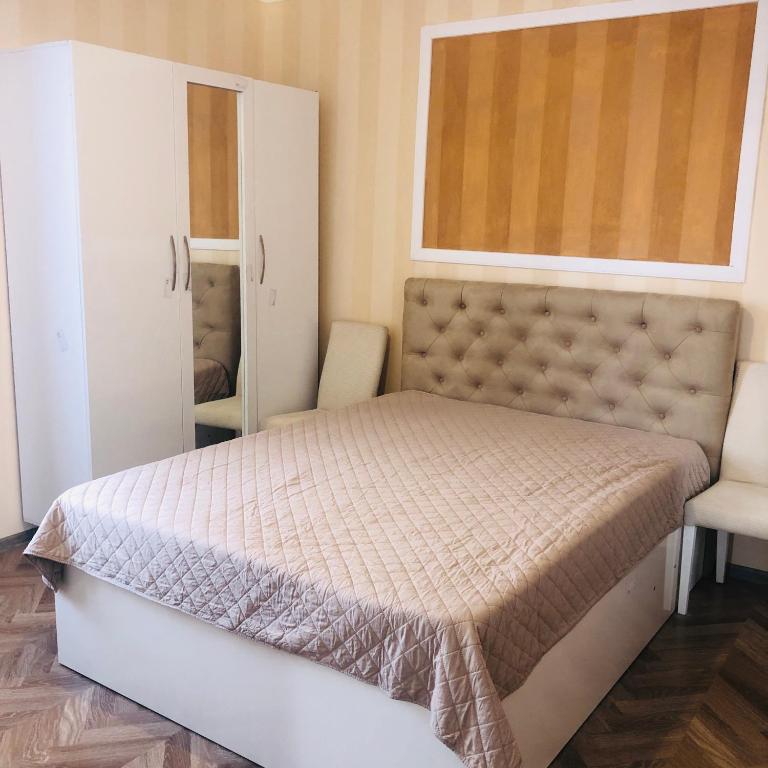 Surami Guest House Shorety - B&B Surami