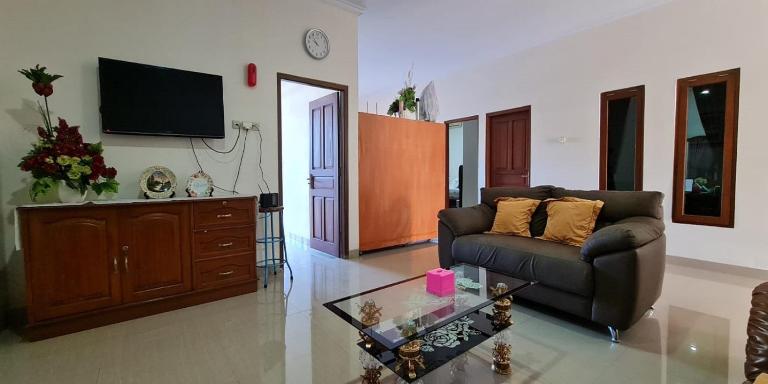 Rumah Kalimanjung - B&B Ngingas