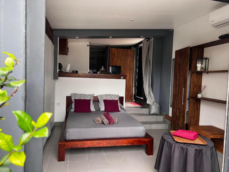 Studio Cosy KAZADALO, Deux Rives - Sainte-Suzanne - Ferienwohnung Sainte-Suzanne