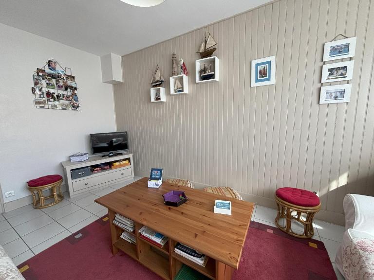 Maison 2 Chambres avec Jardin, Quartier La Chaume, Proche Plage et Commerces - FR-1-197-591 - Bed and Breakfast Les Sables-d'Olonne