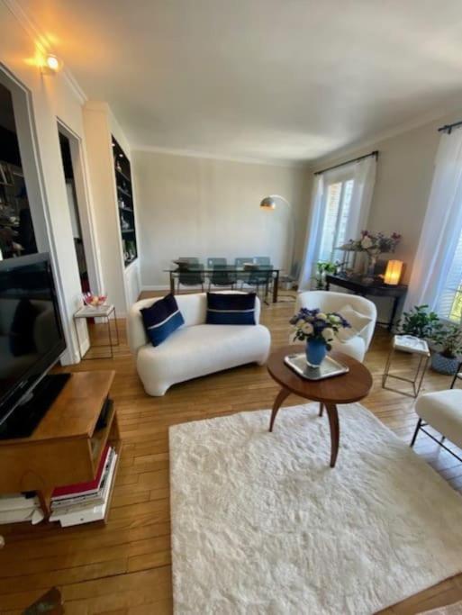 Luxurious appartement Montreuil - B&B Montreuil