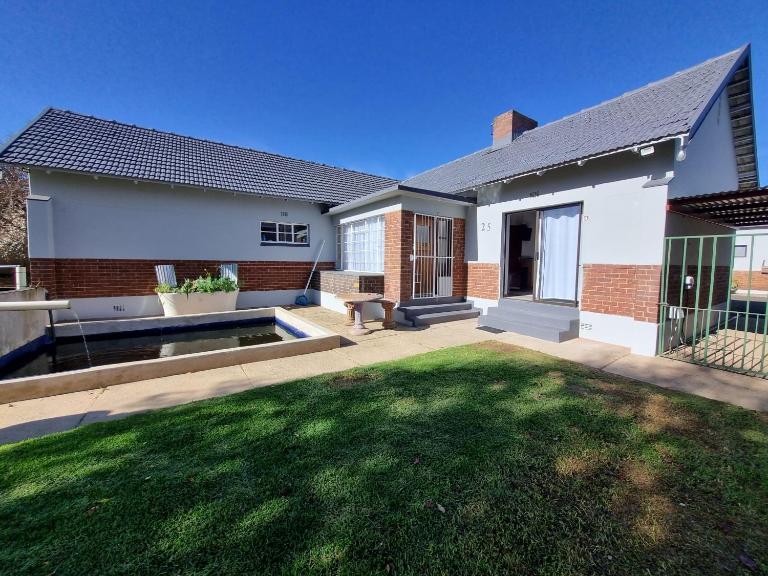 Courageous Self Catering Accommodation - B&B Harrismith