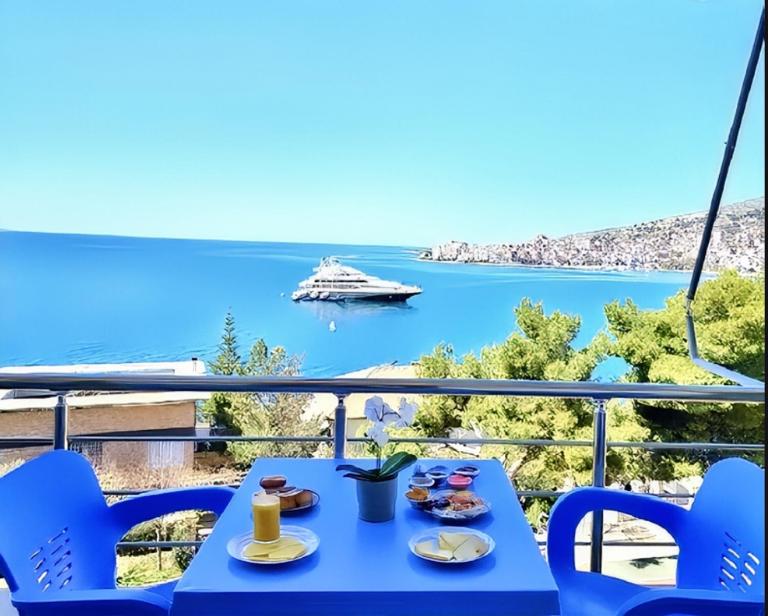 SeaView Holiday Apartment - Bed and Breakfast Sarandë