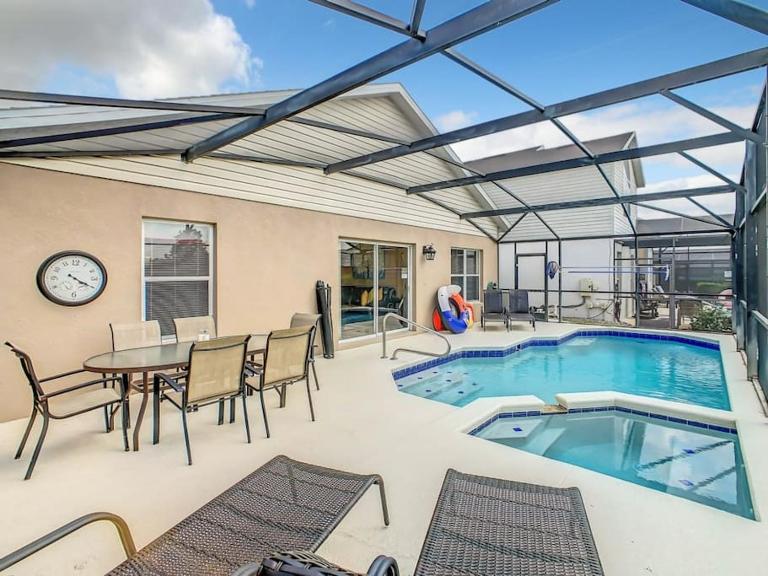 Disney Area Resort Villa Private Pool, Spa & Game Room at Windsor Palms - B&B Kissimmee