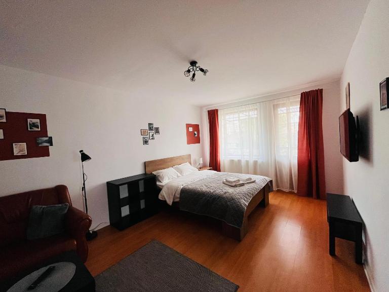 Flower Inn - apartament 3 - Ferienwohnung Klausenburg
