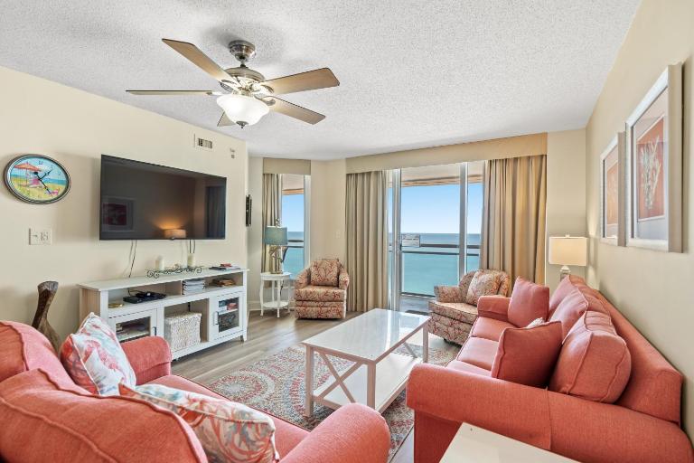 Bahama Sands PH3 - Oceanfront - Crescent Beach Section - Bed and Breakfast Myrtle Beach