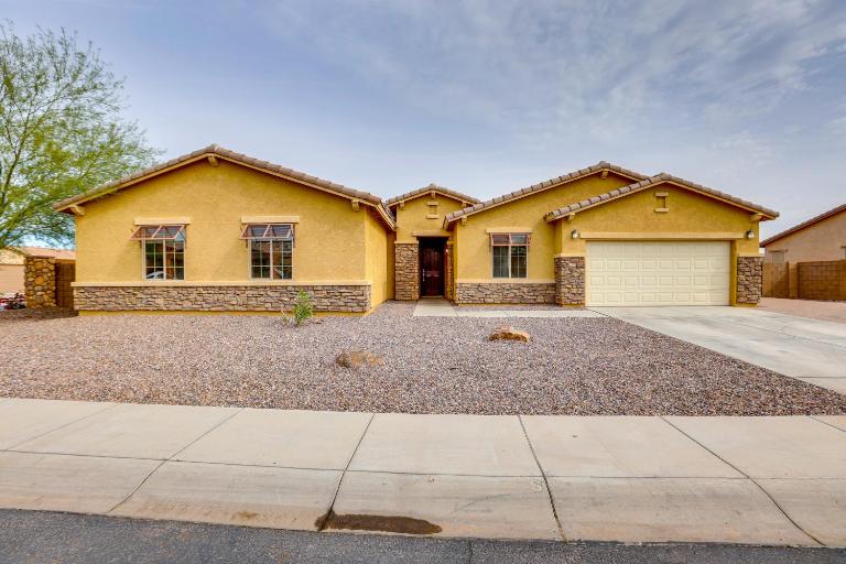Furnished Patio! Retreat 12 Mi to Dtwn Phoenix - B&B Phoenix