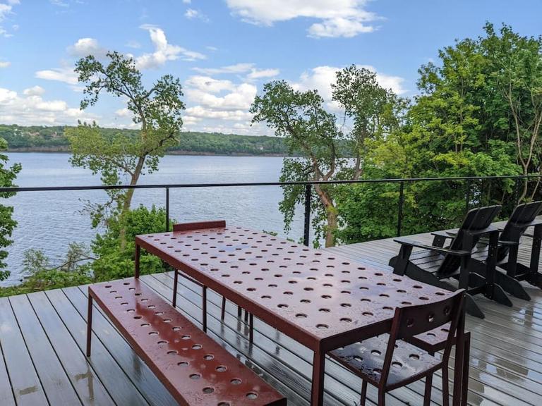 Hudson River Cliff House - B&B Saugerties
