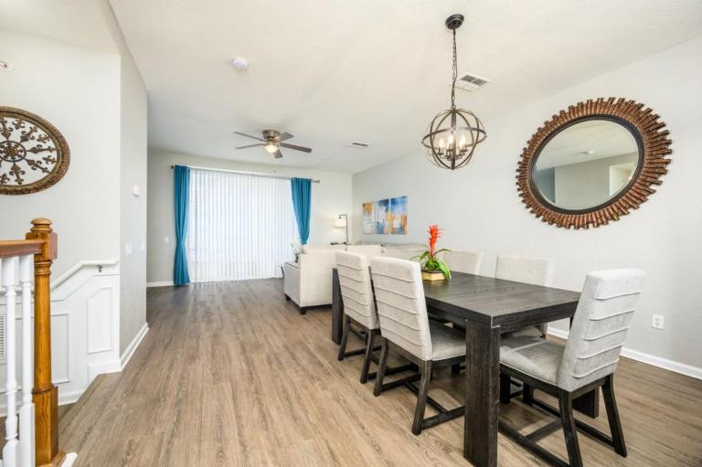 Epic Universe New Listing Beautiful Townhome, Vista Cay 4019 - Chambres d'hôtes Orlando