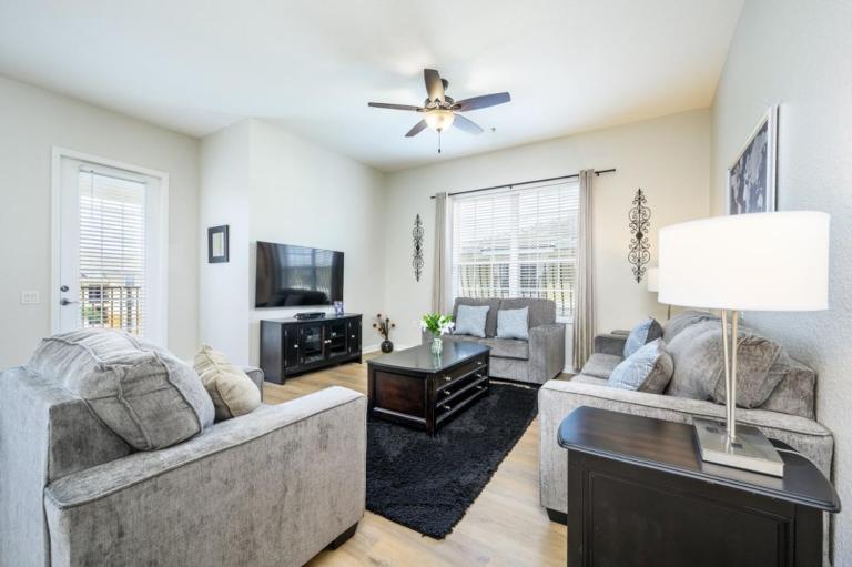 Epic Universe Penthouse Vacation Condo, Near The Parks - 2014 - B&B Orlando