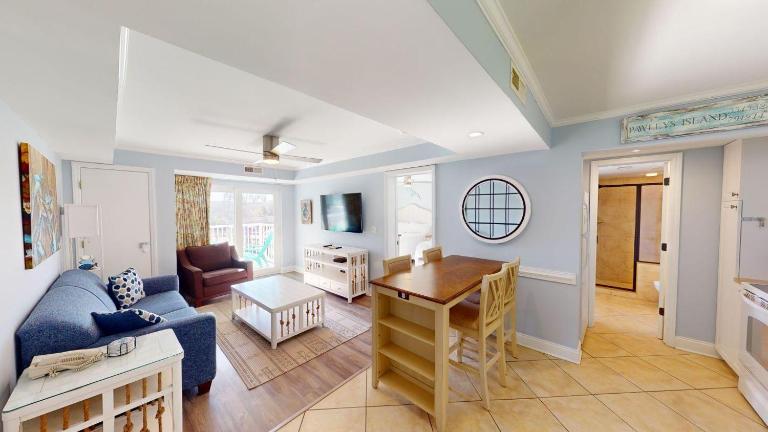 At the Beach 1 Bedroom 1 Bath Summer House 1st Flr - B&B Pawleys Island