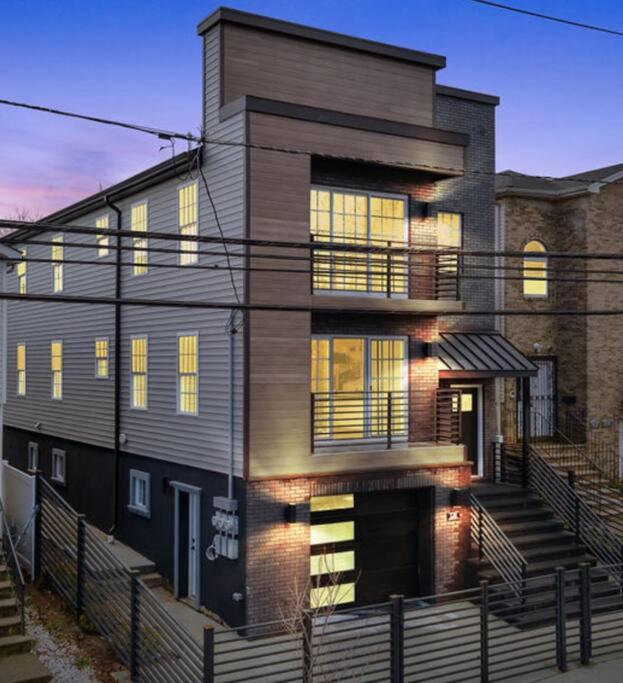 Cityscape - B&B Newark