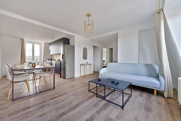 Welcome To The Lola House - B&B Marly-le-Roi