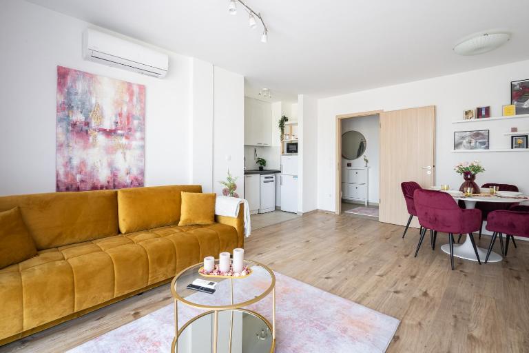 All You Need in BP - garage, terraces, aircon - B&B Budapest