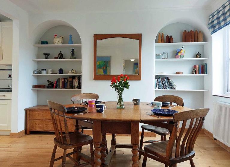 Garreg Wen - White Stone, family holiday home - B&B Barmouth