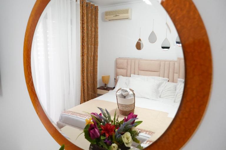 SHANO'S Apartment - Chambres d'hôtes Saranda