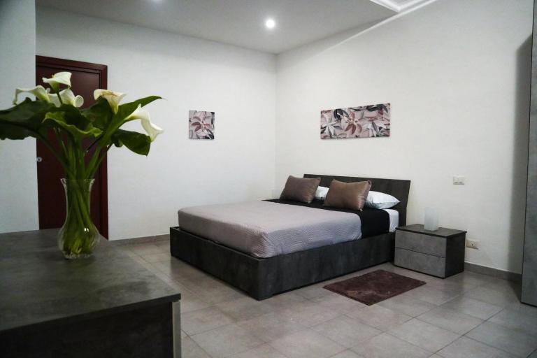 Ale Apartment - Ferienwohnung Rom