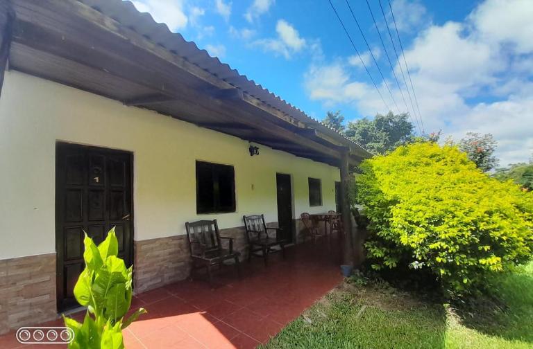 Hospedaje Ibera - Bed and Breakfast Colonia Carlos Pellegrini