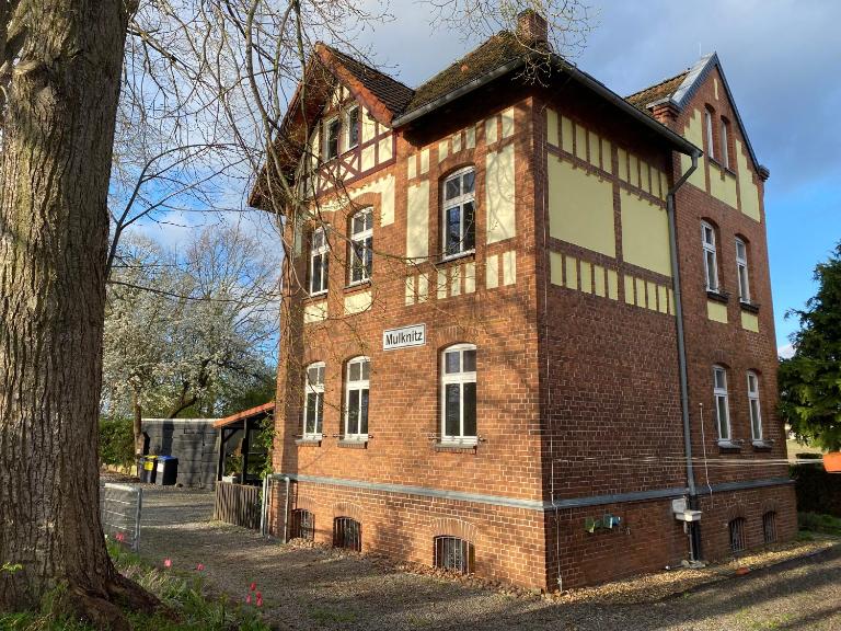 Bahnhof Mulknitz - B&B Forst