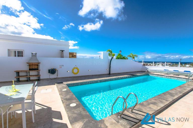 231 - Casa Bill by Villas Now Ltd - Bed and Breakfast Playa Blanca