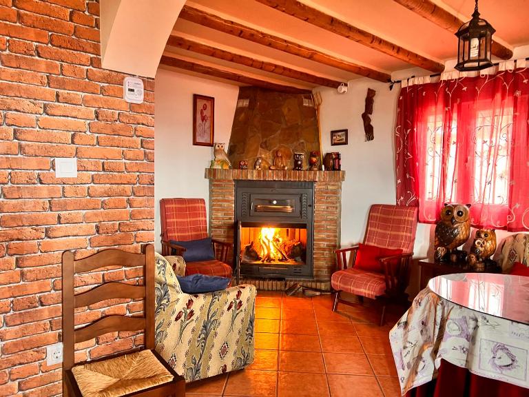 Cortijo La Solana Montefrío - B&B Montefrío