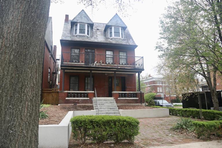 CWE Luxury La Maison Modern - B&B Tower Grove