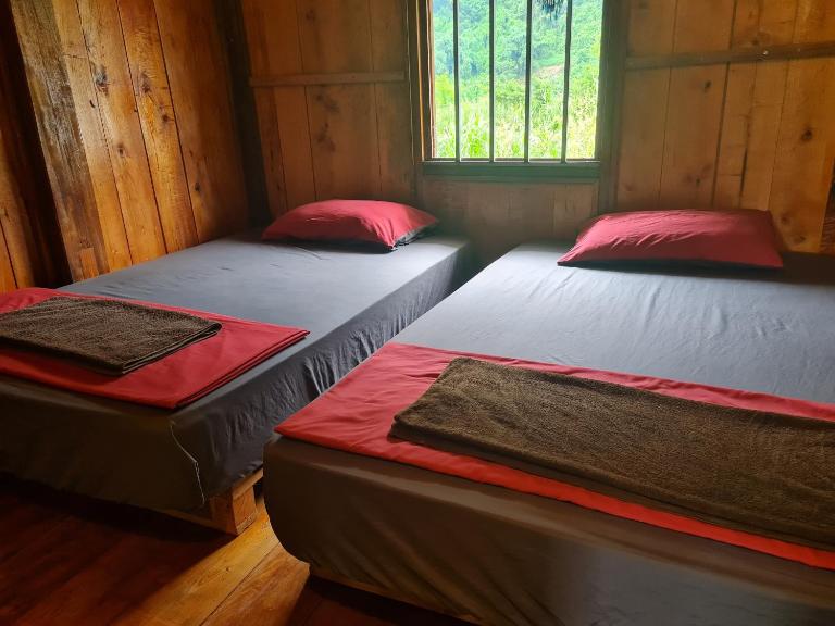 Ba Be Retreat house - B&B Bac Kan