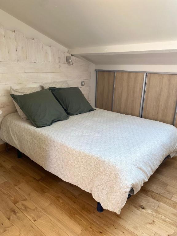 STUDIO - Ferienwohnung Guécélard