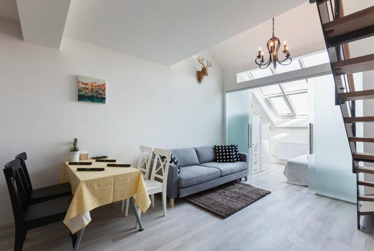 Kent Ridge Loft, Sokolska - B&B Praga