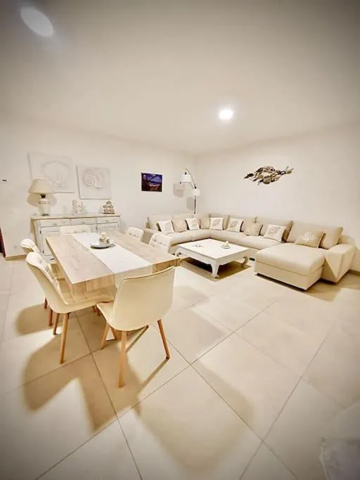 Casa Gió Grazioso Appartamento a Porto Cervo - Bed and Breakfast Liscia di Vacca