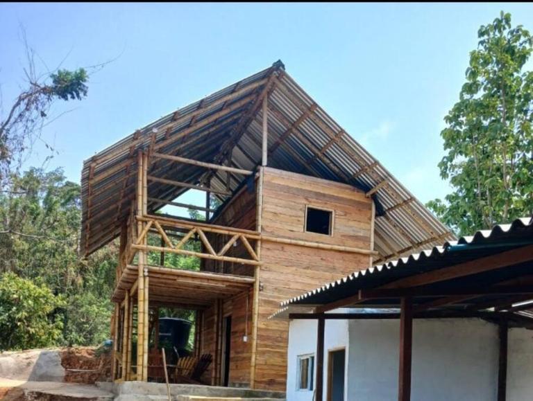Oso Hostel Cabaña Los Linderos - B&B Santa Marta