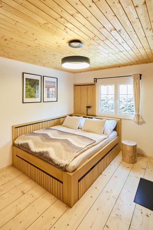 Romantika v Jeseníkách - Privátní chata Dori s finskou saunou v ceně - B&B Kouty nad Desnou