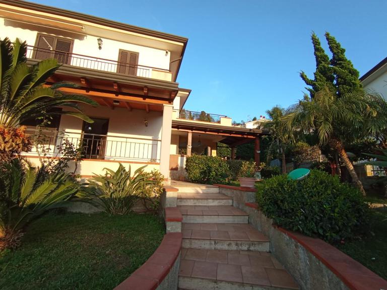 Villa Framaca - B&B Furnari