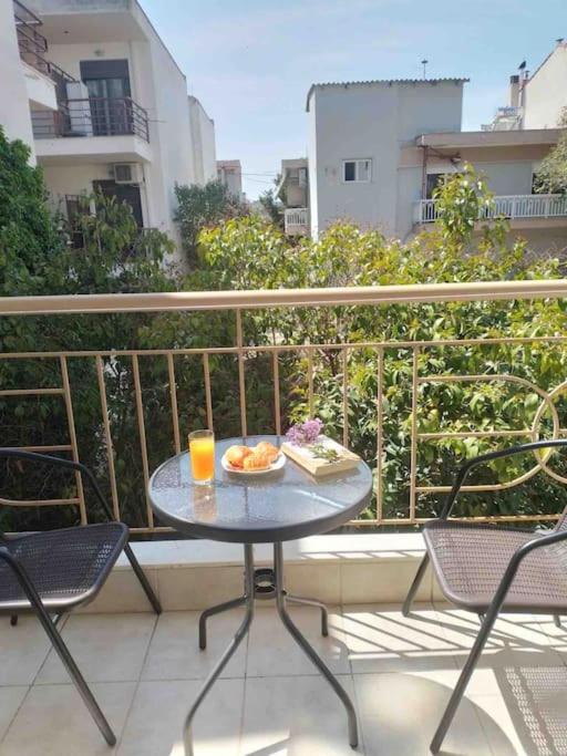 comfortable apartment near the beach - Chambres d'hôtes Néa Moudhaniá