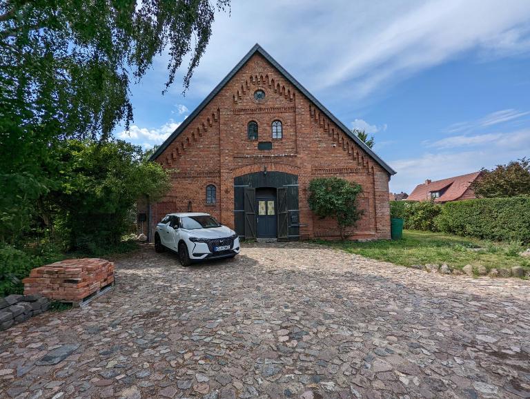 Entspannte Auszeit mit Terrasse, Bauerngehöft bei Mölln & Ratzeburg - B&B Breitenfelde