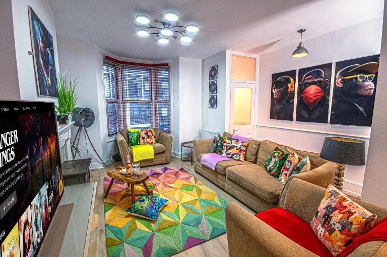Central 3 - Bedroom Townhouse in Brighton with Parking - B&B Brighton