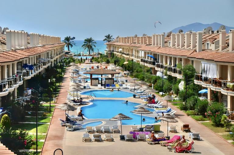 Sunset beach club Fethiye 3 bedroom apartment - Bed and Breakfast Fethiye