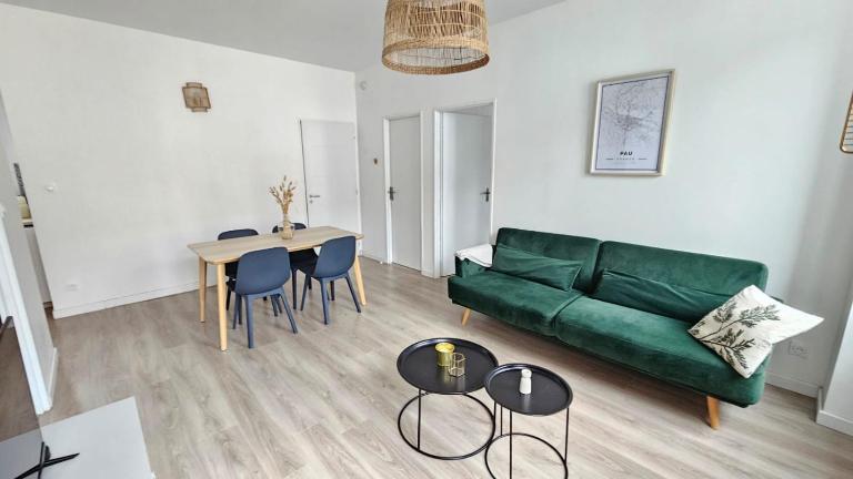 Superbe appartement 2 chambres au coeur de Pau - B&B Pau