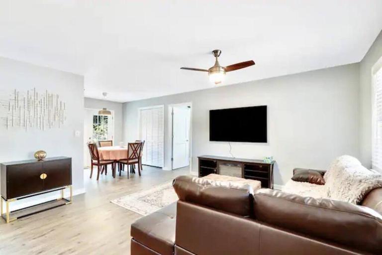 North Raleigh Private Retreat - Ferienwohnung Raleigh