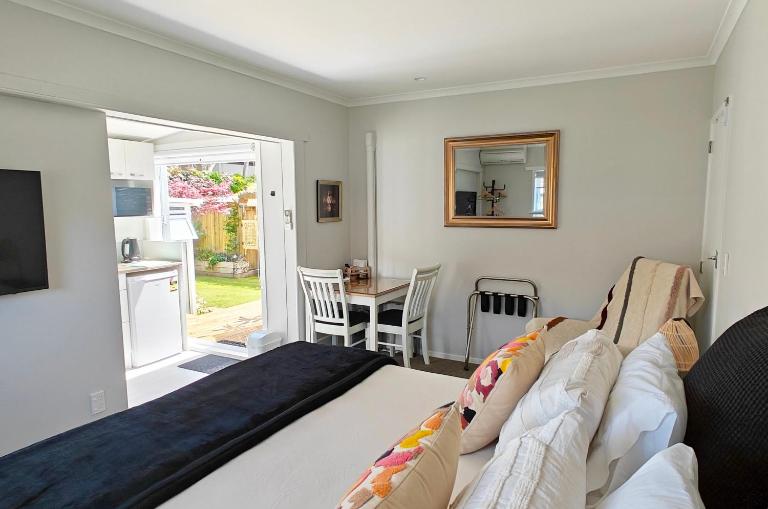 Secret Garden Guest Suite - B&B Tauranga