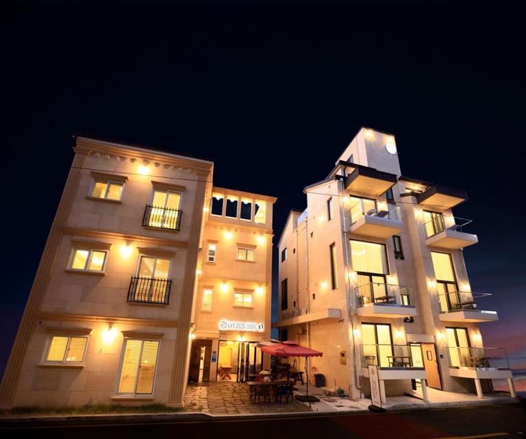 Daecheon Golden Rose Pension - Ferienwohnung Boryeong