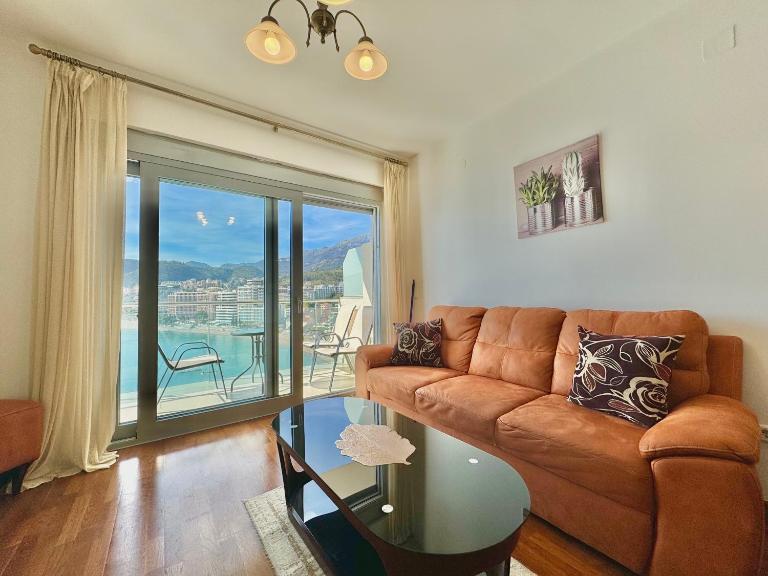 Ponta Nova One bedroom Apartment with Sea view - Ferienwohnung Budva
