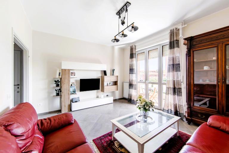 Hostly-Family Home Ardenza-Near the seaside - B&B Livorno