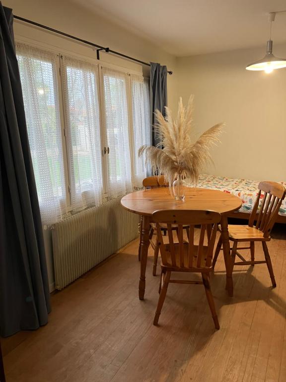 Chambre indépendante - B&B Labastidette