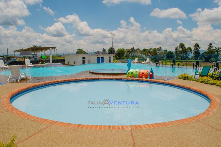 Apartamento Faunaventura cerca Parque del Café con piscina - Chambres d'hôtes Montenegro